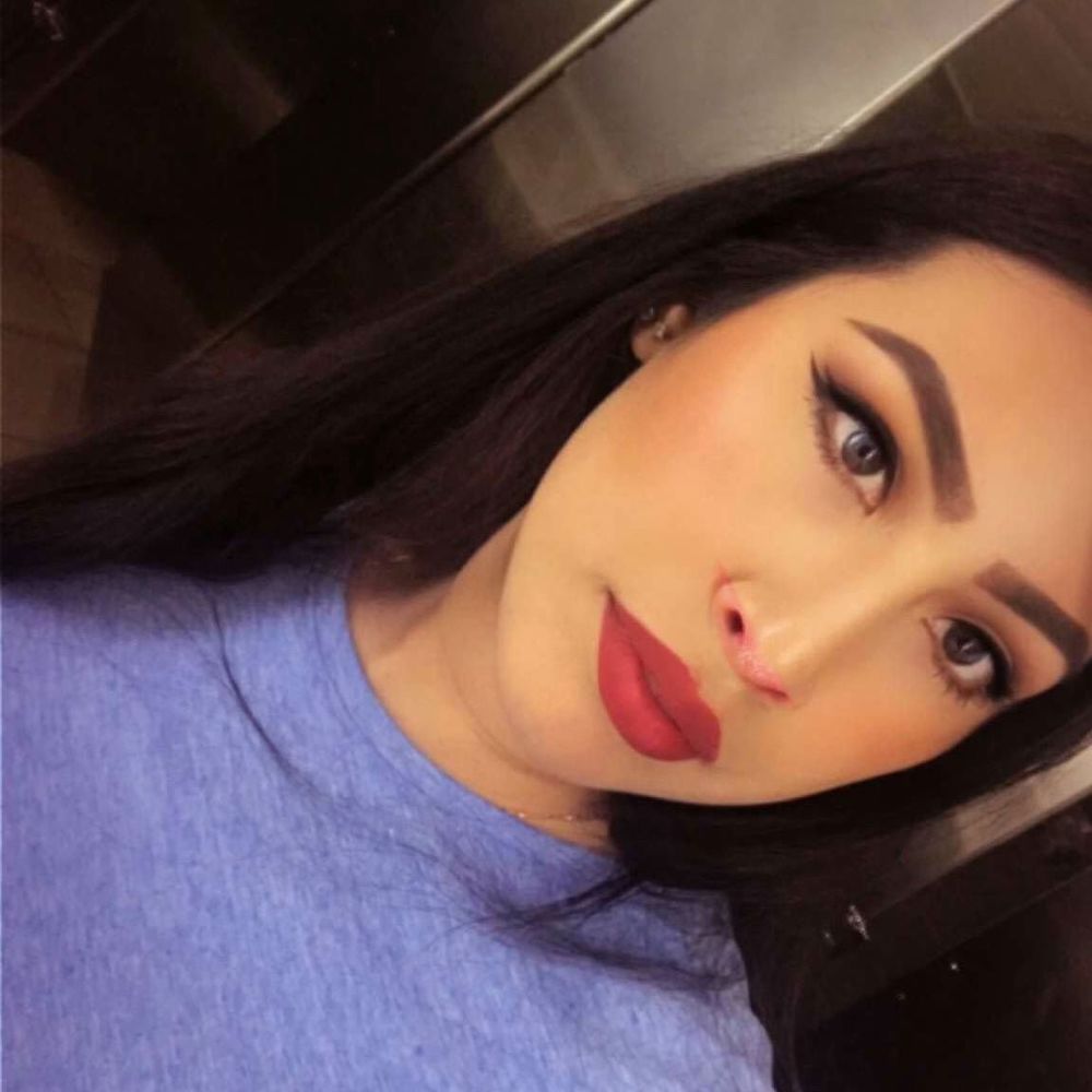 Meet your Posher, Gladys